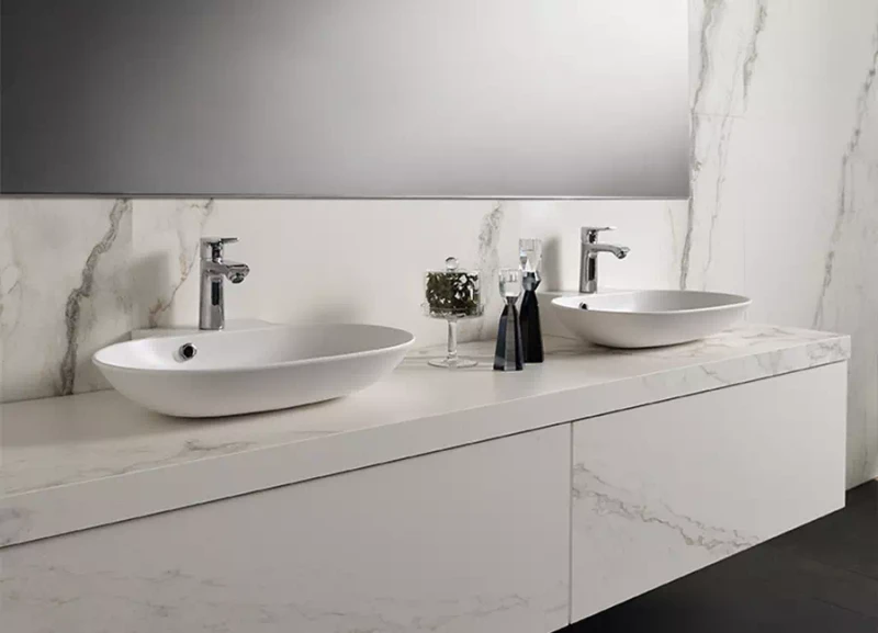 inalco-larsen-super-blanco-gris-12mm-01.webp