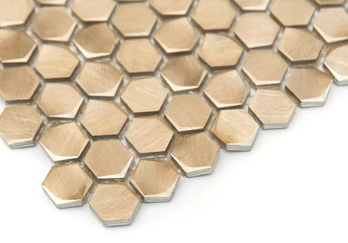 dunin-allumi-gold-hexagon-02.webp
