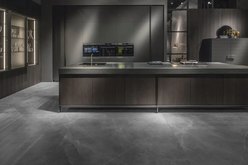 inalco-storm-gris-03.webp